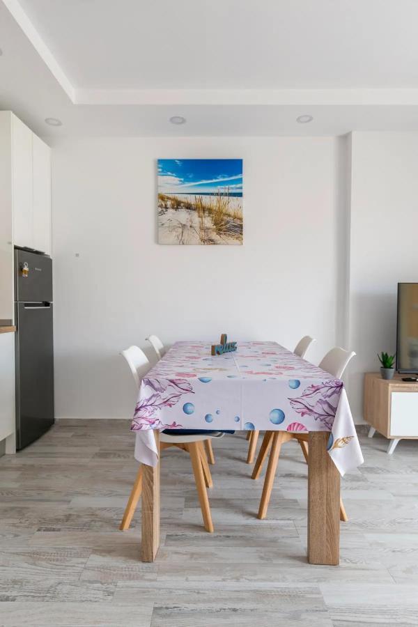 Appartement Luxury Flat, Few Minutes From Fanabe Beach!