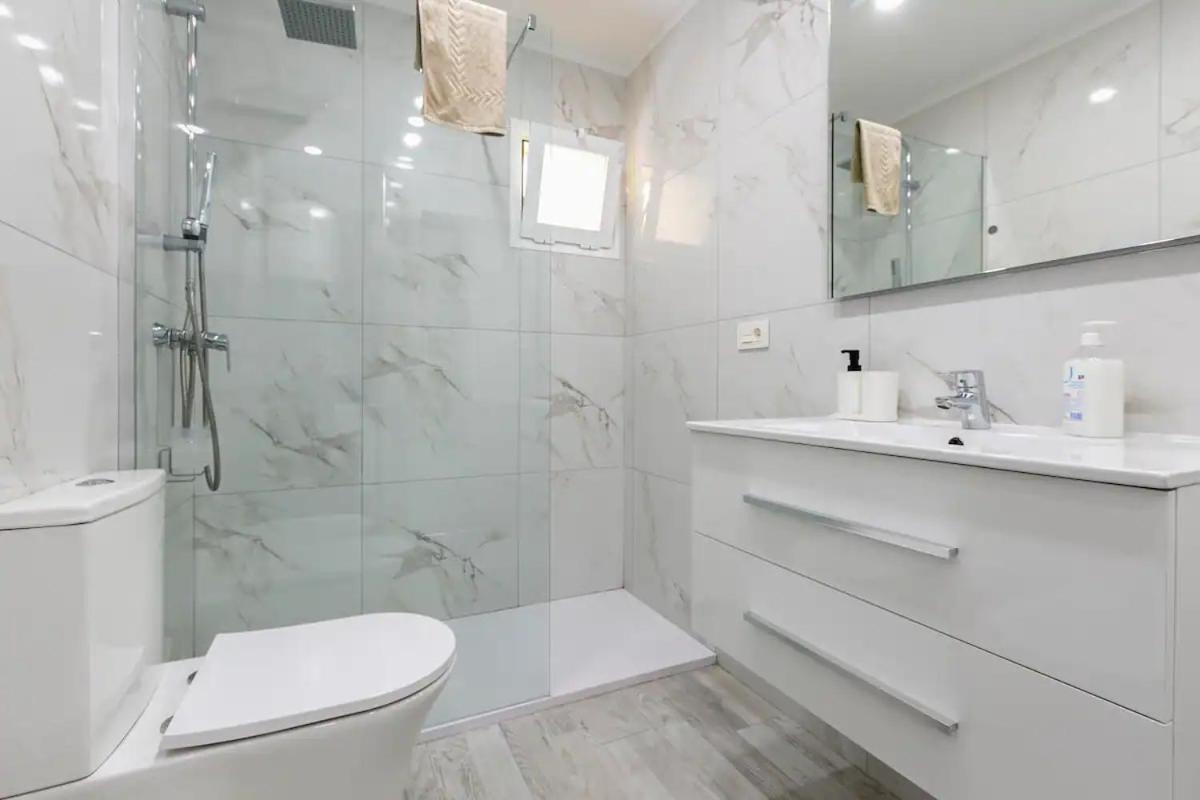 Luxury Flat, Few Minutes From Fanabe Beach! *